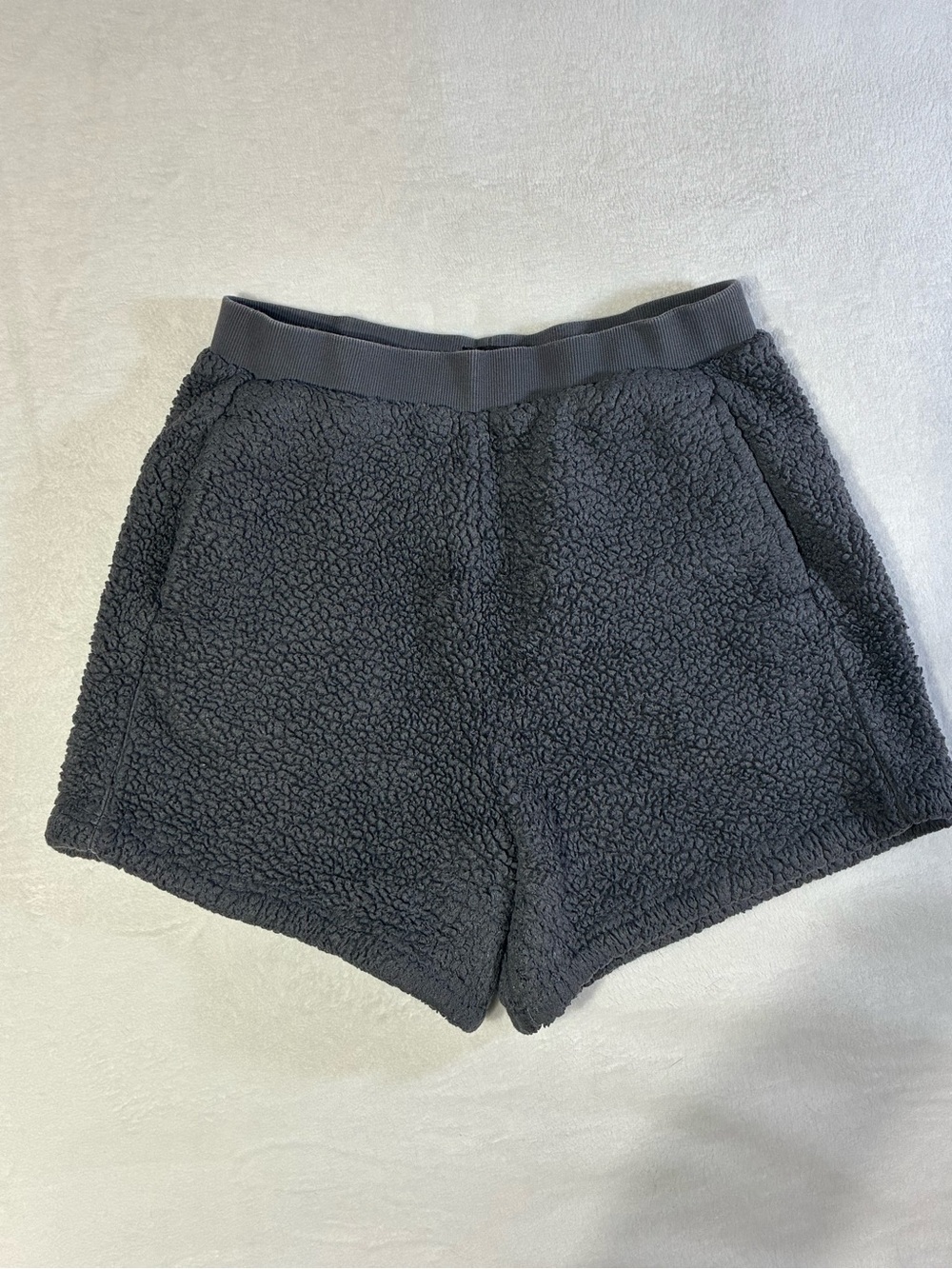 Ugg Dark Grey Sherpa Fleece Women’s Shorts - Large